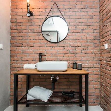 Modern & Classy Industrial - Browar Διαμέρισμα *